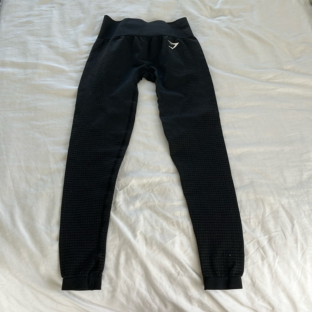 Size XS gymshark black leggings